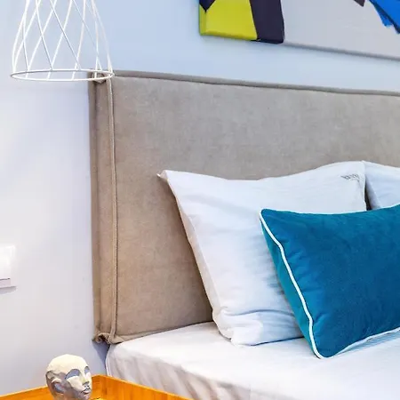 Aparthotel δ193